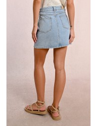 Short denim skirt