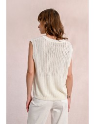 Sleeveless sweater