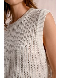 Sleeveless sweater