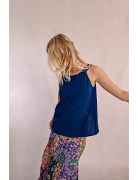 Backless top