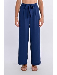 Pantalón largo con lazada y pliegues