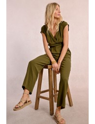 Long jumpsuit with short sleeves