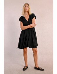 Short pleated dress