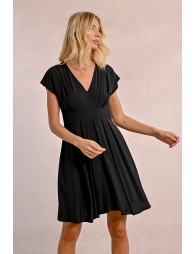 Short pleated dress