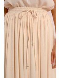 Pleated skirt