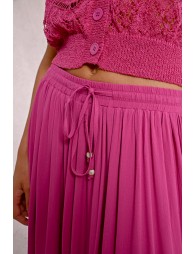 Pleated skirt