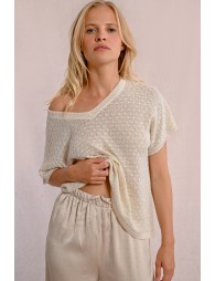 Short-sleeved knit sweater