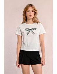 Fitted t-shirt with lace bow pattern