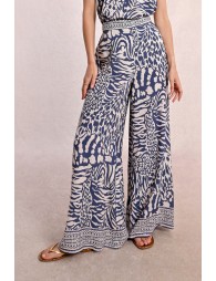 Wide pants, zebra