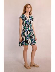 Vestido corto con estampado y lazada