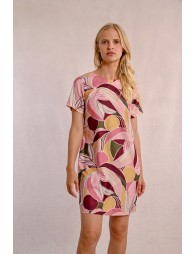 Vestido de manga corta con estampado