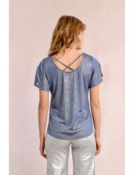 Short-sleeved top, crossed back