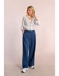 Straight pants with pleats