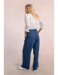 Straight pants with pleats