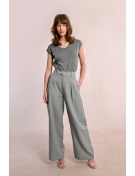 Straight pants with pleats