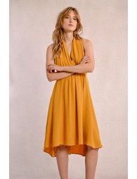 Robe courte plissée