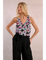 Sleeveless, semi-transparent, printed top