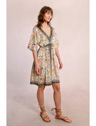 Vestido corto con estampado y lazada