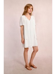 Robe mi-longue à broderies anglaises