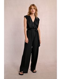 Long jumpsuit, tieable at the waist