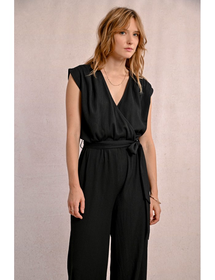 Long jumpsuit, tieable at the waist