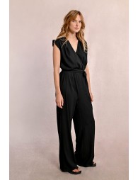 Long jumpsuit, tieable at the waist