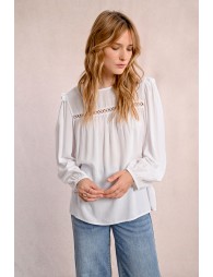 Blouse détails ajourés