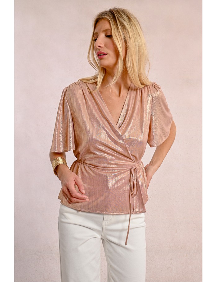 Top wrap, belted