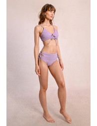 Braguita de bikini con lazada y aberturas