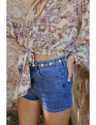 Short vaquero detalle flores